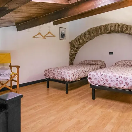 Prázdninový dům 2 Bedroom Lovely In