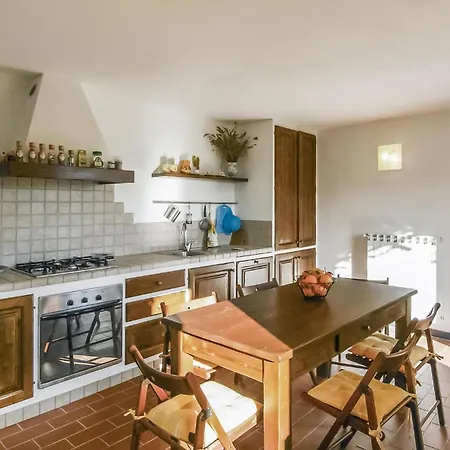 2 Bedroom Lovely In Hébergement de vacances